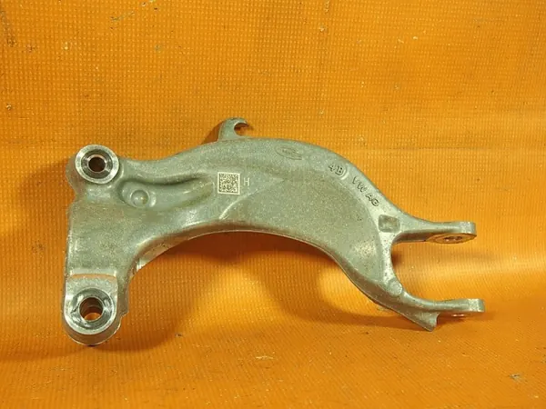 Audi A6 4K Stoßdämpferhalter OEM 4m0413038 image 5
