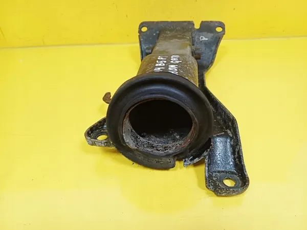 Oikea takaiskunvaimenninkinnike OEM DRC100397 Audi A4 B5 image 4