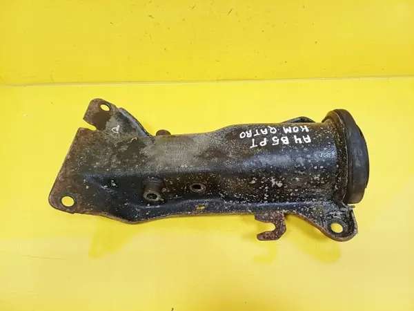 Oikea takaiskunvaimenninkinnike OEM DRC100397 Audi A4 B5 image 5