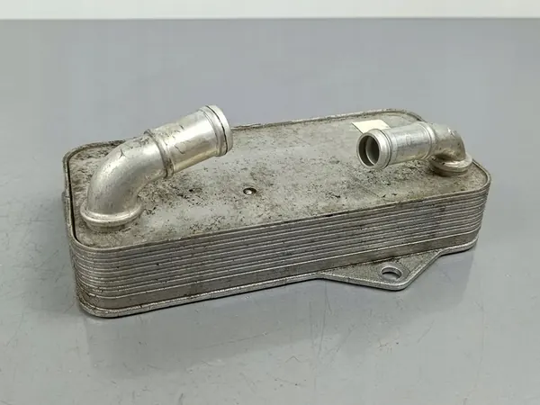 Refroidisseur d'huile Cupra Formentor 2022 image 2