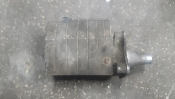 Motor de arranque M001T86281ZC Chrysler 300M 2.7B V6 image 2