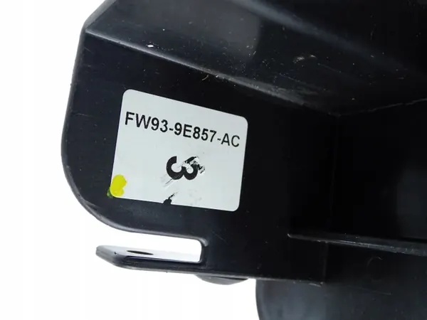 Filtro de vapor combustível OEM C2D28464 usado image 6