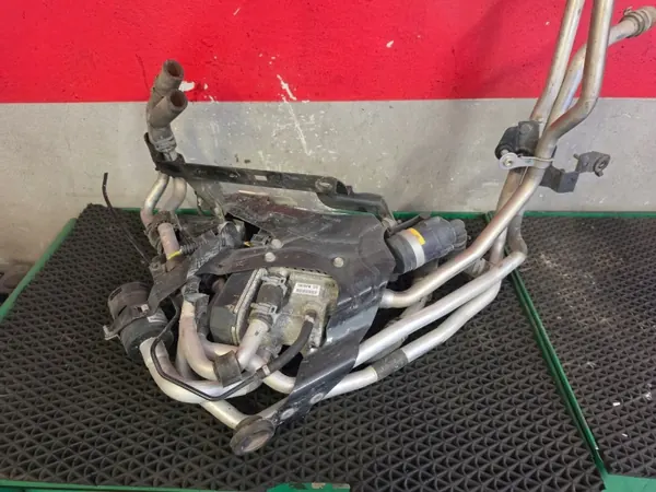 Calefactor Webasto Audi Q7 4L 4L0815071H image 2