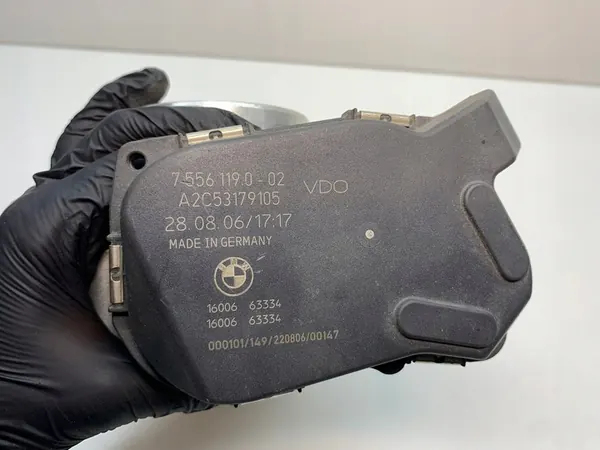 BMW 5 GT F07 E60 E71 E90 E92 Drosselklappe 7556119 image 5