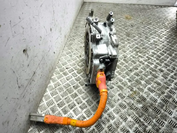 Motor elétrico Hyundai Kona OEM 3650028DD0 image 10