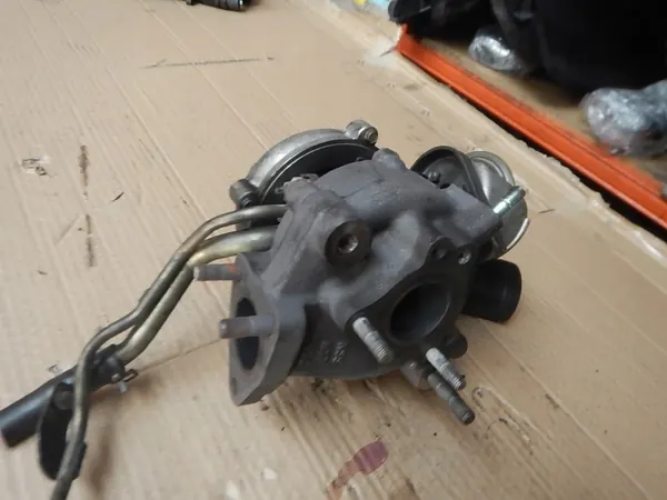 Toyota Turbo OEM 17201-27040 RAV4 II 2.0 D-4D:lle image 8