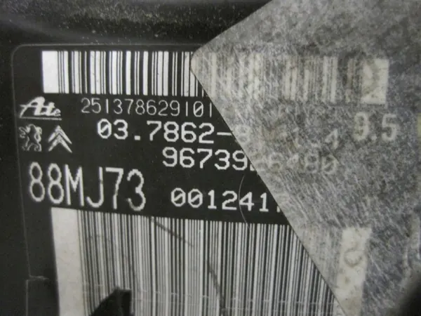 Gebruikte Rempomp Servo OEM 9673926480 Citroen DS5 image 9