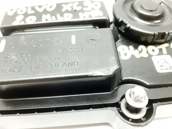 VOLVO XC90 II 2.0 MILD HYBRID Tampa do separador de óleo image 4