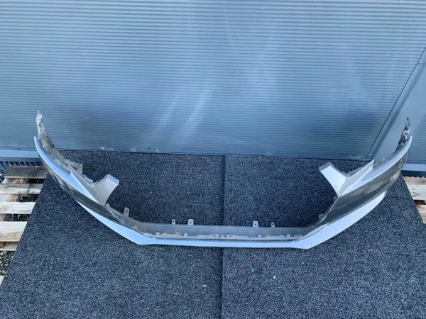 Pare-chocs avant Audi A4 B9 OEM 8W0807437 avec PDC image 5