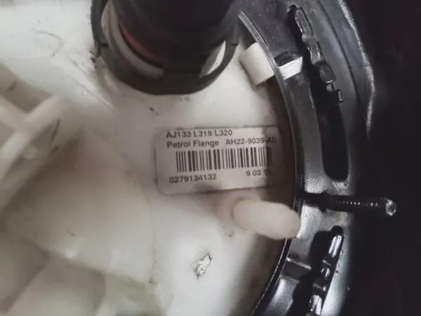 Pompe à réservoir OEM AH229039A pour Discovery 4 image 6