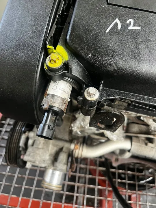 Motor OPEL 1.6 16V Z16XER - Pieza OEM usada image 4