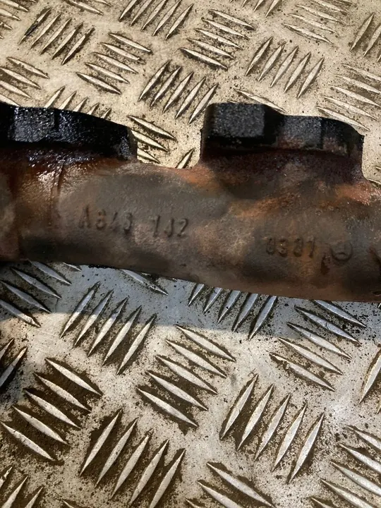 Coletor de escape Mercedes-Benz C W203 OEM 6461420301 image 4