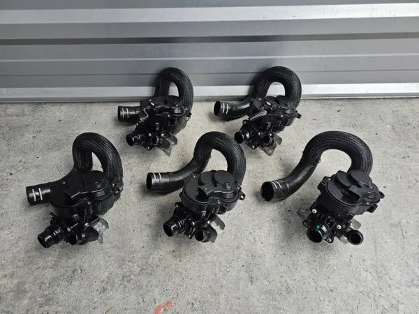 Pomp klep thermostaat Alfa Romeo Stelvio Giulia Maserati Grecale 2.0 TB image 2