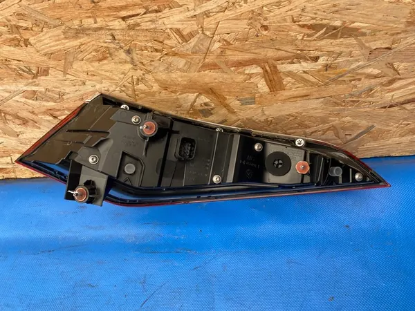 MERCEDES S 223 Linker Achterlicht 2239062300 image 3