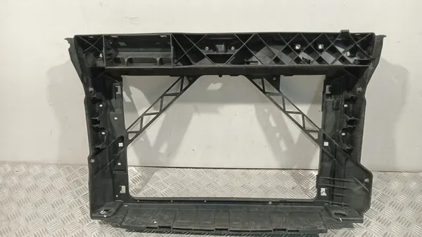 Vorderer Stoßfänger Skoda Fabia III 2014-2022 OEM 6V0805588F image 9