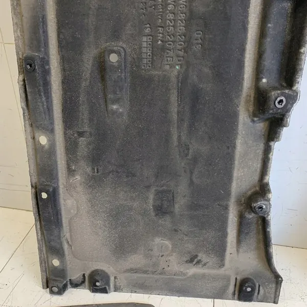 Höger Underredsskydd AUDI A5 II F5 2019 OEM image 5