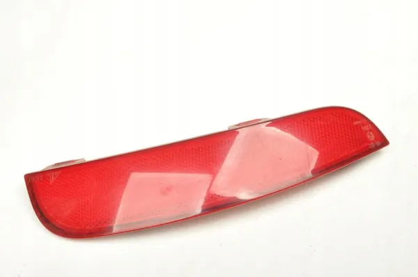 Volvo S40 V50 2004- vänster reflektor OEM 30763345 image 2