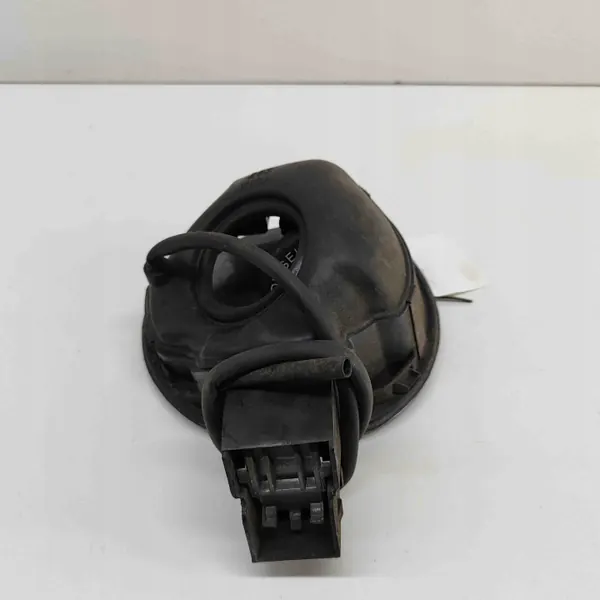 Polttoainesäiliön kansi OEM 51921154 Fiat Doblo MPV image 3