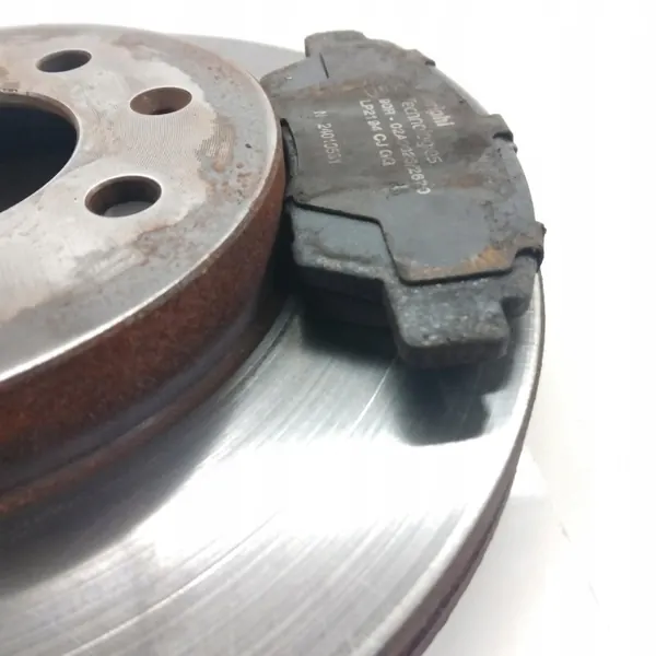 OEM 45251S06000 etujarrulevyt ja -palat sarja image 6