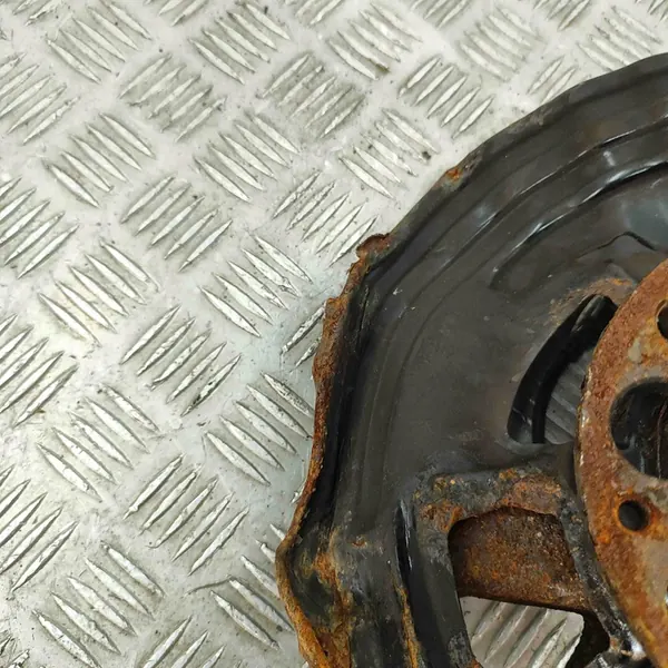 Mercedes-Benz CLA C117 Mozzo Ruota Anteriore Destro image 4