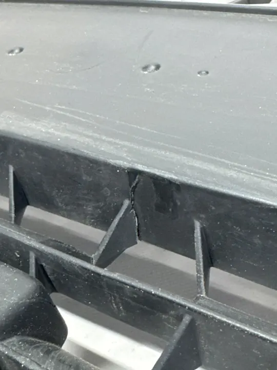 Audi A1 Jäähdyttimen Verho OEM 82A853653 - Käytetty image 5