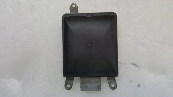 RADAR FILMÄNDSK ASSISTENT AUDI 4G0907568D image 2