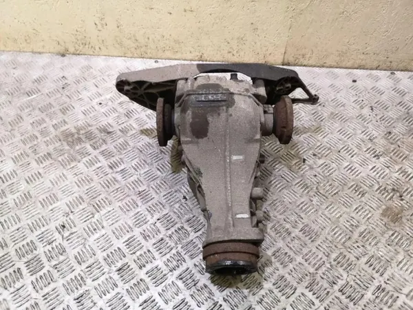 Audi Rear Differential 122090559 3.0L Diesel 2013 image 2