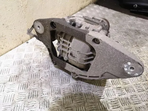 Audi Rear Differential 122090559 3.0L Diesel 2013 image 4