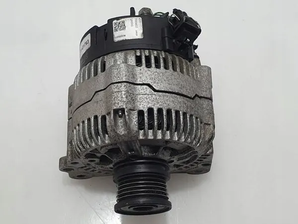 Volkswagen Sharan 1999 Toledo II 1.9TDI Generaattori image 2