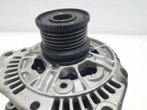 Volkswagen Sharan 1999 Toledo II 1.9TDI Generaattori image 6