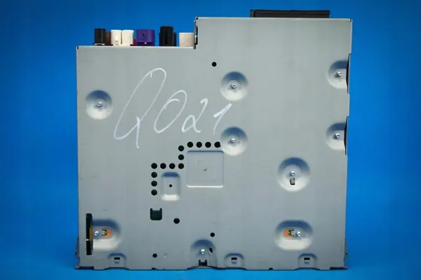 Controlador MMI MIB2+ High Navi OEM 4K0035063 image 4