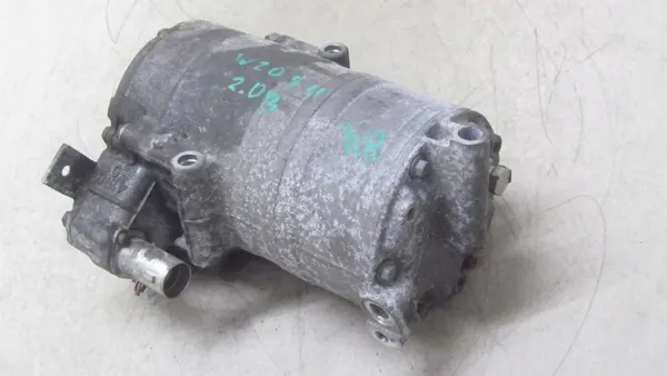 Compresor A/C MERCEDES C-KLASA W205 2.0H A0008302800 image 3