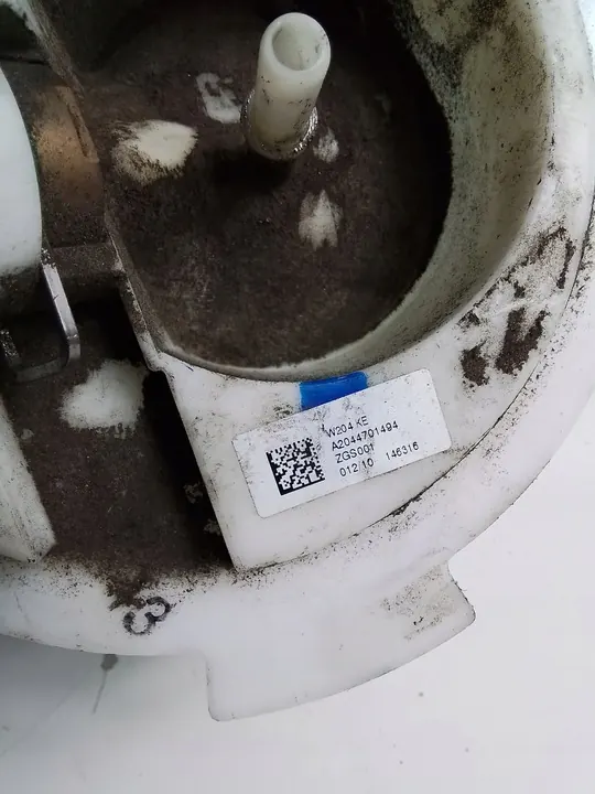 Brandstofpomp Mercedes-Benz W212 A2044701494 image 4