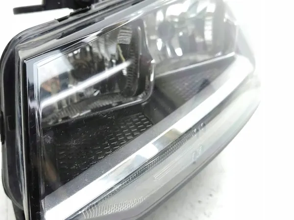 Audi Q2 2017 Faro Izquierdo image 6