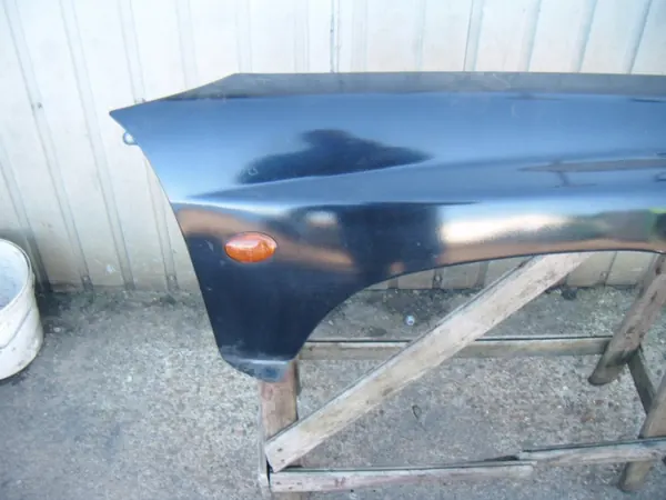 Subaru Forester I etu oikea lokasuoja OEM LUK1126 image 4