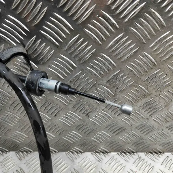 Câble de frein à main OEM 59760J9000 pour Hyundai Kona image 7