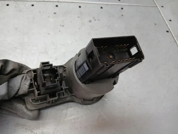 Lichtschalter Skoda Octavia I 1.9TDI 98R OEM SKODA image 4