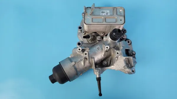 Mercedes Oliefilterkoeler Basis OEM A6541800365 image 7