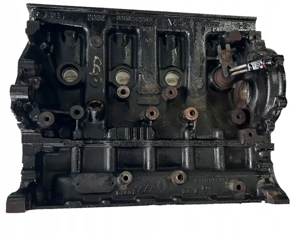 Bloco motor Nissan Primastar 2.5DCI OEM 8200349962 image 3