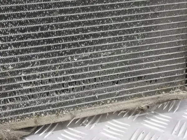 Radiateur d'eau KIA Sportage 2007 OEM AMD50474 image 5