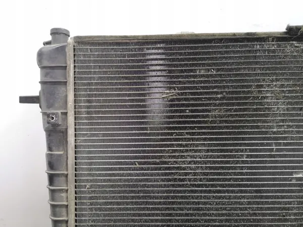Radiateur d'eau KIA Sportage 2007 OEM AMD50474 image 6