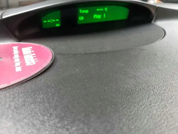 Saab CD-byttare OEM 12799474 - Begagnad image 3