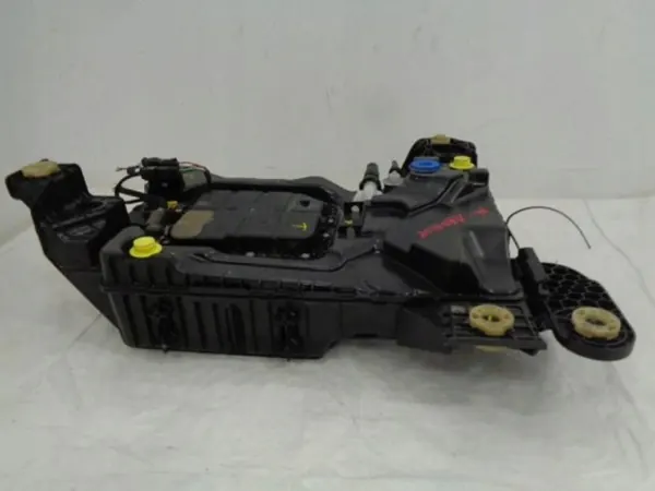 Réservoir AdBlue OEM 9825645580 pour Opel Grandland X 1.6 image 4