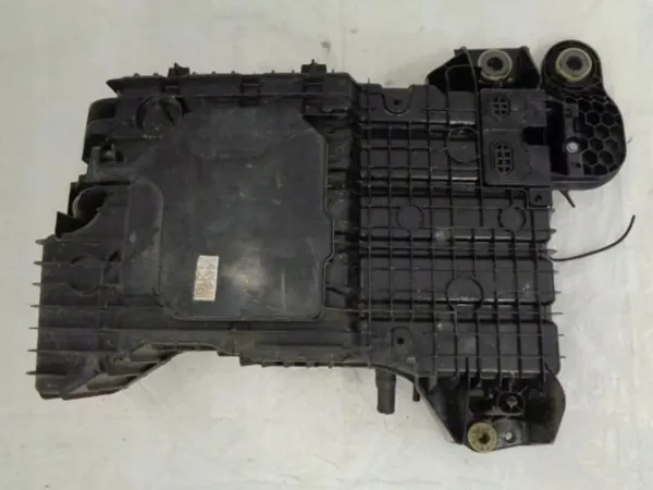 Réservoir AdBlue OEM 9825645580 pour Opel Grandland X 1.6 image 9