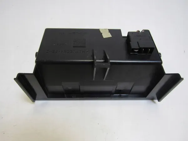 Asbak Mercedes-Benz C W202 OEM A2026830291 image 7