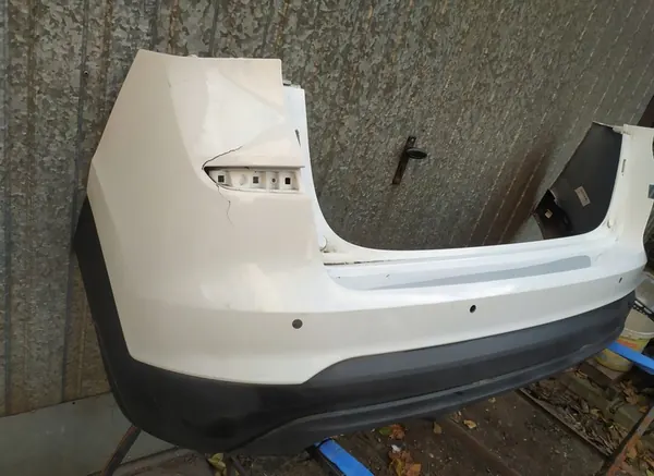 Parachoques trasero Hyundai Tucson III image 2