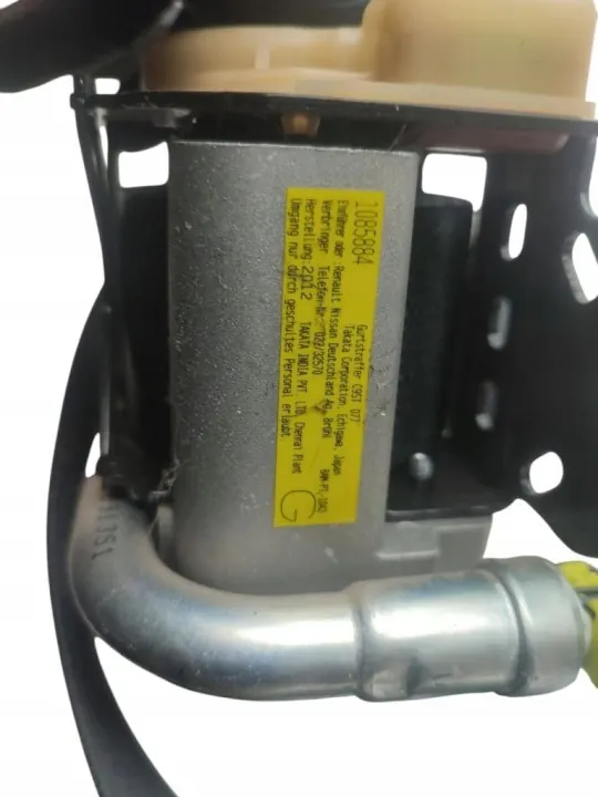 Säkerhetsbälte höger fram OEM 1085884 Nissan Micra image 4