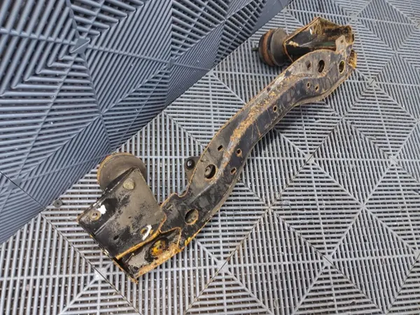 Etujouset Ford Scorpio OEM 6154292 - Käytetty image 3