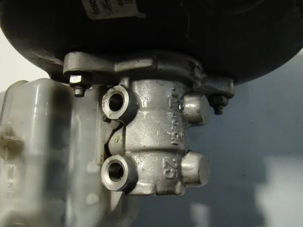 Servopumpe Behälter Ford Transit OEM SERW0204770736 image 4