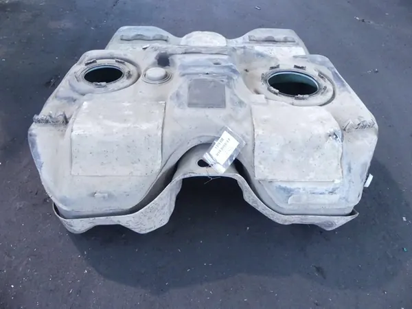 BRÄNSLETANK SAAB 9-4X 3.0 XWD image 3